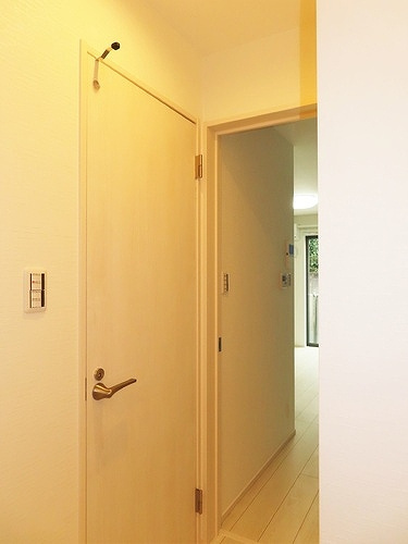 ＳＫＹ飛田給のその他|共有部からの室内　※前回募集時2020年1月撮影