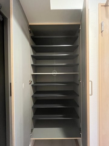 スプランディッドエイトの収納|スプランディッドⅧ　　シューズボックス