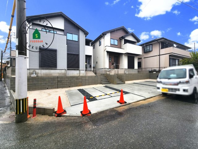 大野城市乙金東1丁目第1-2棟（2号棟）の前面道路含む現地写真|見学の時間などお気軽にお問い合わせ下さい。