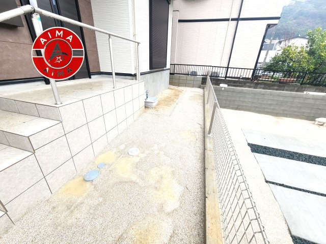 大野城市乙金東1丁目第1-2棟（2号棟）の外観|お庭で自由な時間を過ごせます。