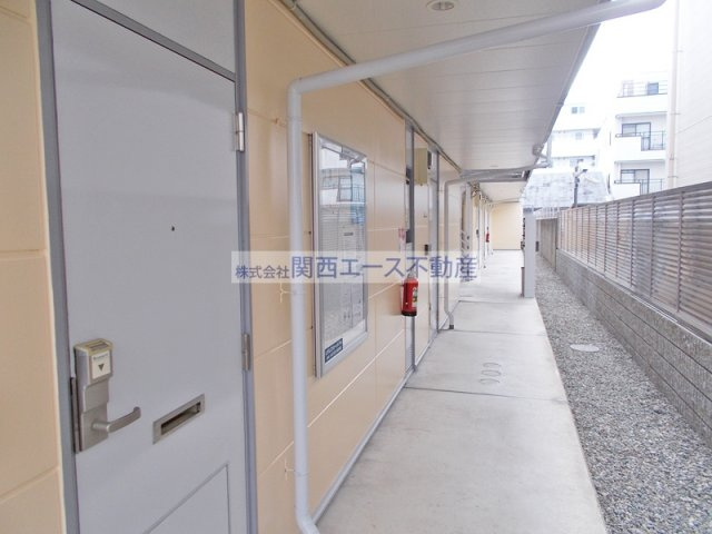 【エントランス】 | レオパレスセジュール新保