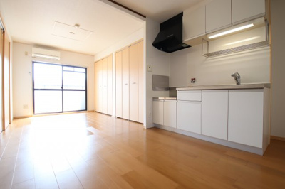 【居間・リビング】 | シャングリラ滝谷