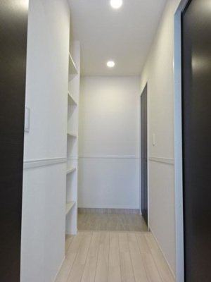 【玄関】 | フラントート | 廊下