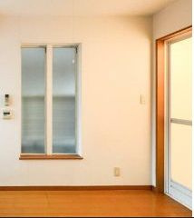 グレースクイーンの寝室|出窓☆