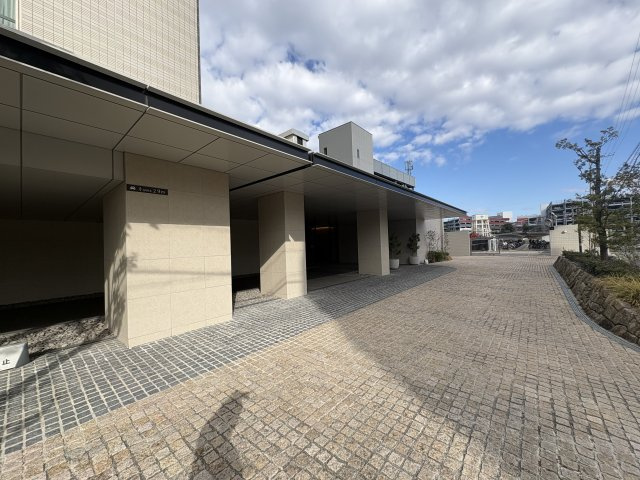 グランフォーリア安城の駐車場