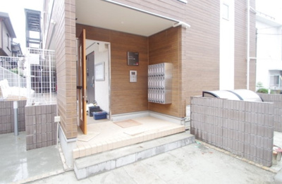 【エントランス】 | リブリ・ヴァンベール華山