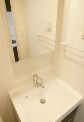 【独立洗面台】 | リブリ・ヴァンベール華山