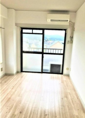 【居間・リビング】 | ロイヤルタウン下九沢