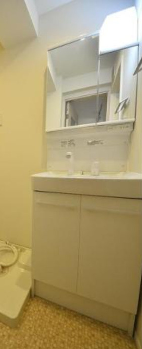 グランバリュー荻窪の独立洗面台