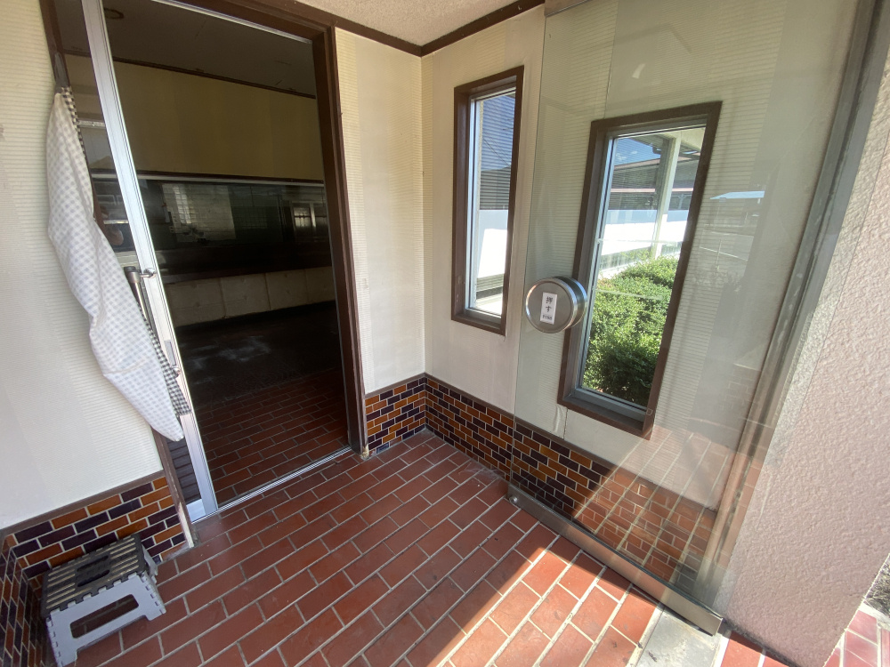 丹波市青垣町小倉の店舗