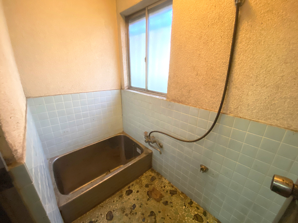 丹波市青垣町小倉の店舗