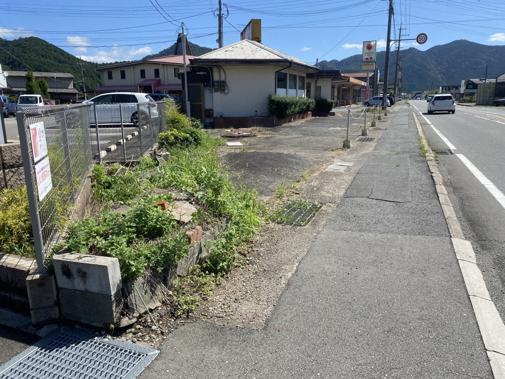 丹波市青垣町小倉の店舗
