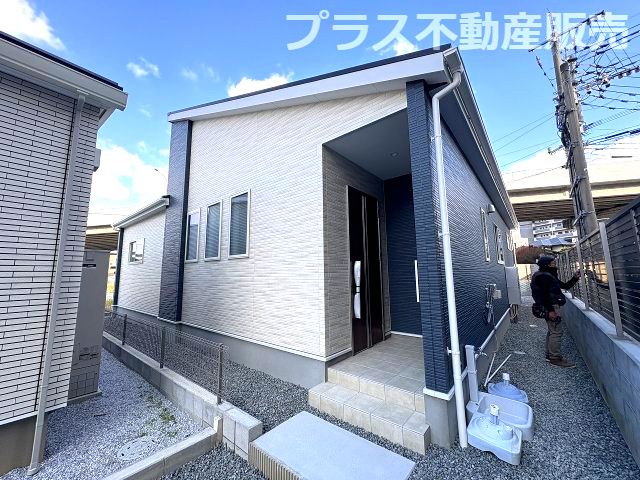 【外観】 | 糸島市荻浦3丁目1期・平屋　7号棟（全10区画）【仲介手数料無料・0円】 | 完成しました。物件内部もご見学頂けます。プラス不動産販売にお任せ下さい。