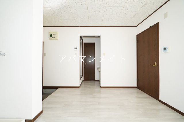 【居間・リビング】 | 戸塚周辺ならアパマンメイトへＬｅｔｓ Ｇｏ ！