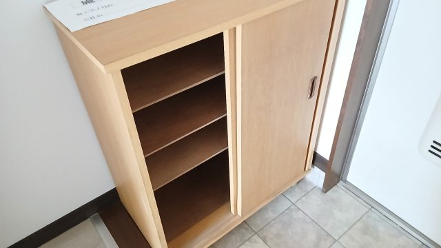 フローラルハイツ若葉の玄関