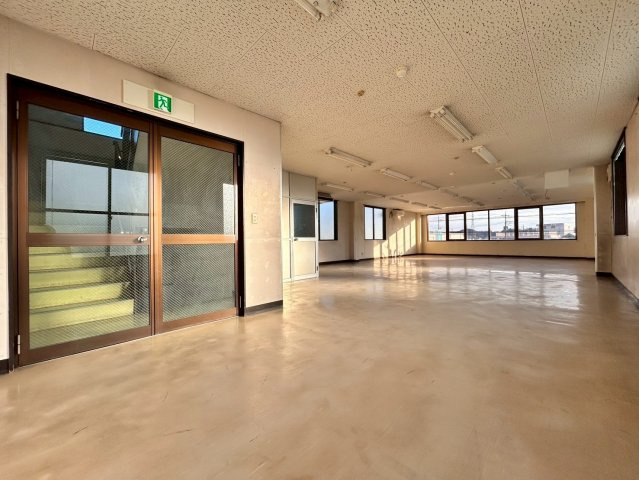 田村ビルのロビー