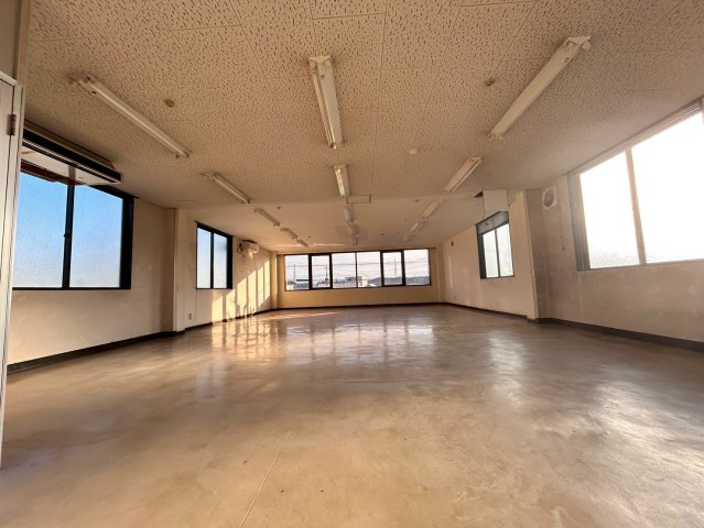 田村ビルの内装