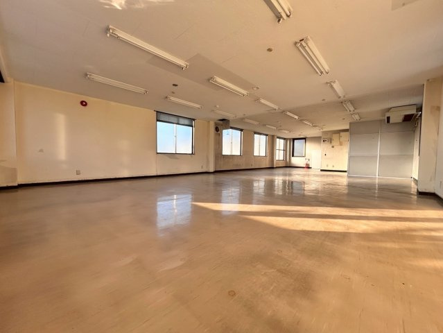 田村ビルの内装