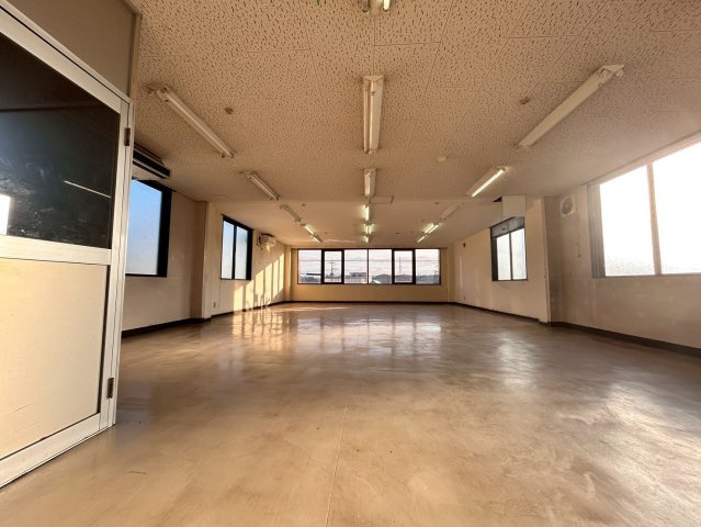 田村ビルの内装