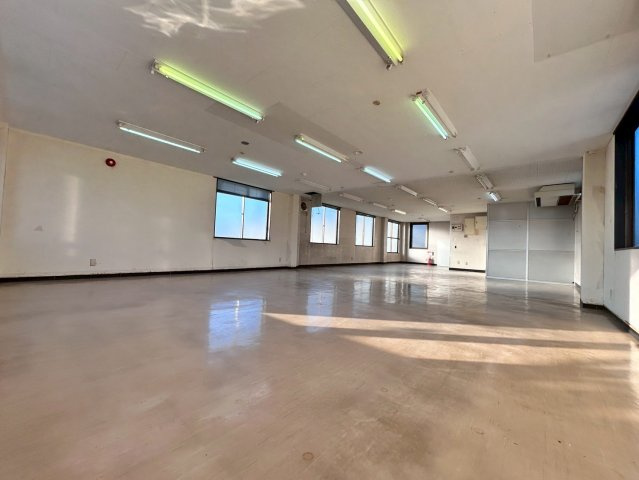 田村ビルの内装