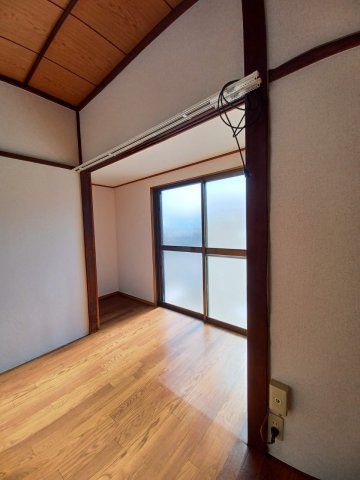 泉町綿貫様貸家の内装