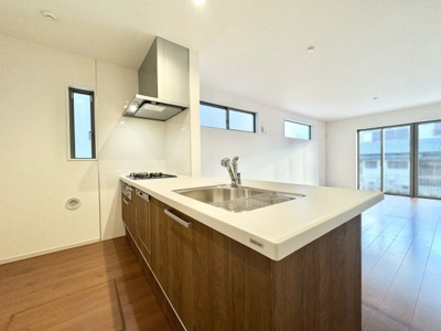 【キッチン】 | 伏見区醍醐古道町　新築戸建 | 【①号地】