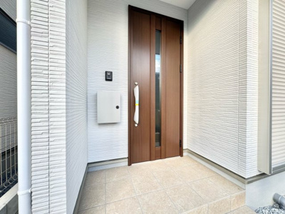 【玄関】 | 伏見区醍醐古道町　新築戸建 | 【②号地】