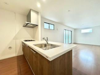 【キッチン】 | 城陽市平川西六反　新築戸建