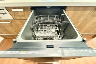 【前面道路含む現地写真】 | 城陽市平川西六反　新築戸建