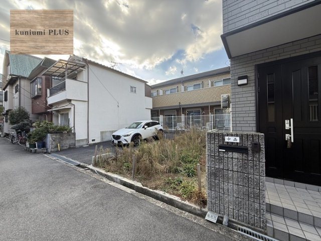 東大阪市下小阪4丁目の前面道路含む現地写真