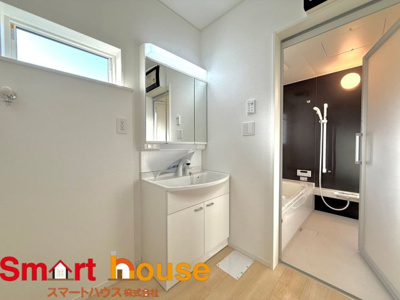 【内観：施工例】 | 武蔵村山市神明新築全8棟