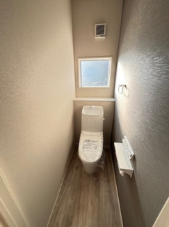 【トイレ】 | 呉市阿賀北5丁目　限定1棟【築後未入居】【73坪】【P4台可】