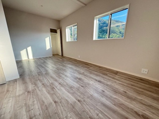 【洋室】 | 呉市阿賀北5丁目　限定1棟【築後未入居】【73坪】【P4台可】