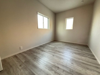 【洋室】 | 呉市阿賀北5丁目　限定1棟【築後未入居】【73坪】【P4台可】