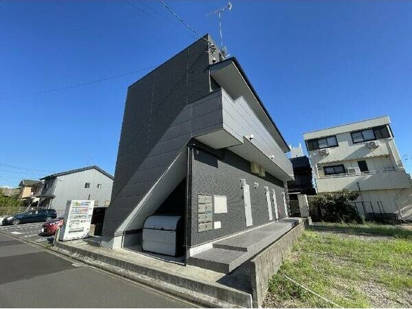 プレミア中島(プレミアナカシマ)