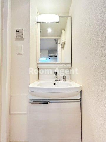 プレサンス金山デュアルの洗面所