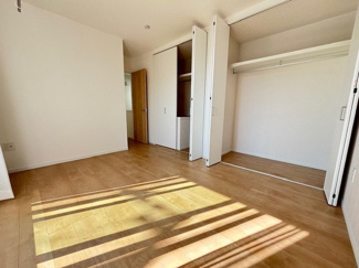 【収納】 | 佐伯区薬師が丘2丁目　全2区画　NO2【築後未入居】【角地】 | 2階　洋室×4　収納付きでお部屋がスッキリ広く使えます。