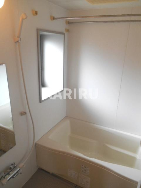 グラマシー京橋の浴室