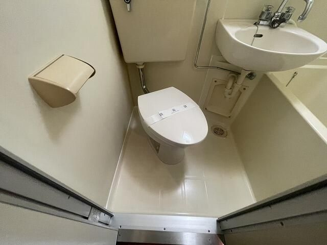 ジョイフル池袋要町の浴室