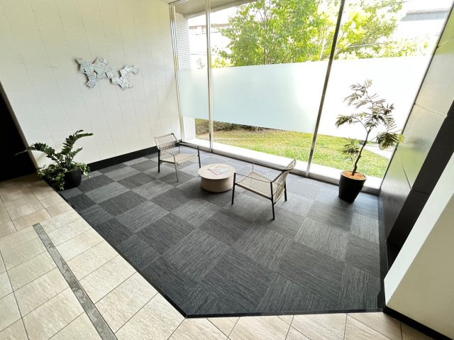 グラマシー京橋のロビー