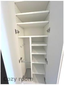 【収納】 | RJRプレシア江坂駅前 | トールサイズのシューズボックスなので沢山入ります(^^