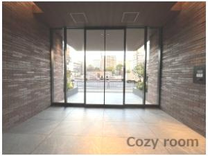 【エントランス】 | RJRプレシア江坂駅前 | 開放感あふれるエントランスです。