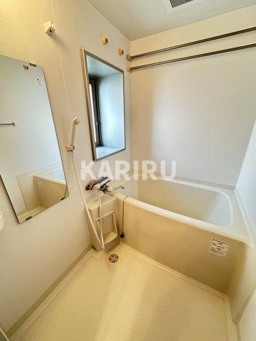 グラマシー京橋の浴室