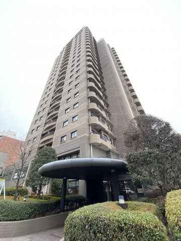 センテニアルタワーの外観