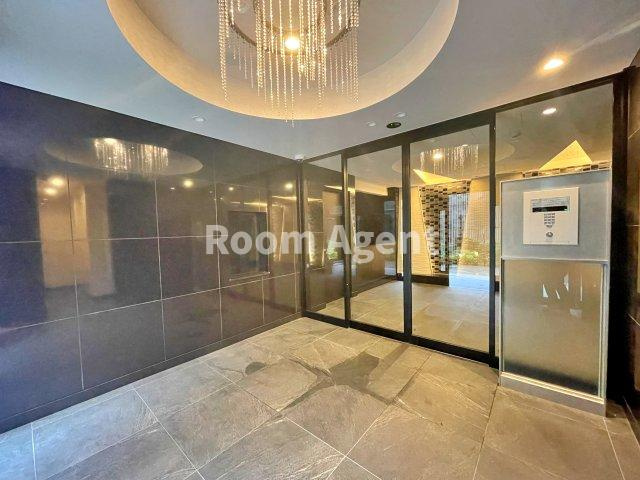 アステリ鶴舞エーナのエントランス