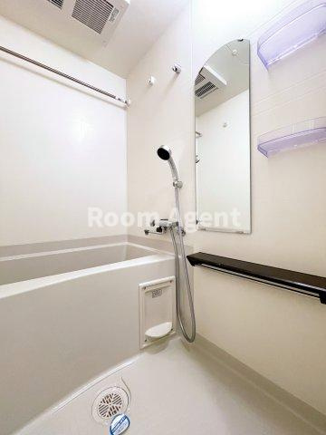 アステリ鶴舞エーナの浴室