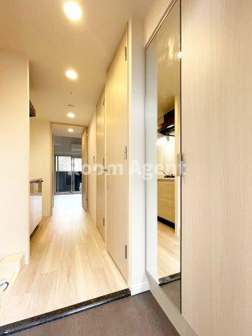 アステリ鶴舞エーナの玄関