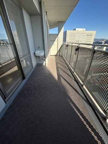 【バルコニー】 | ディーグラフォート千里中央