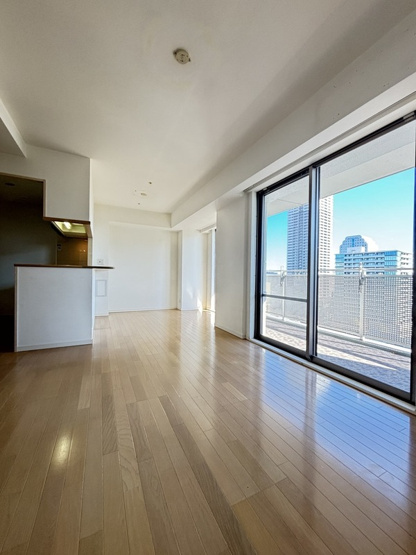 【居間・リビング】 | ディーグラフォート千里中央