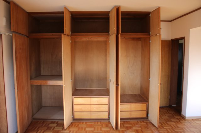 片瀬山1丁目戸建の収納